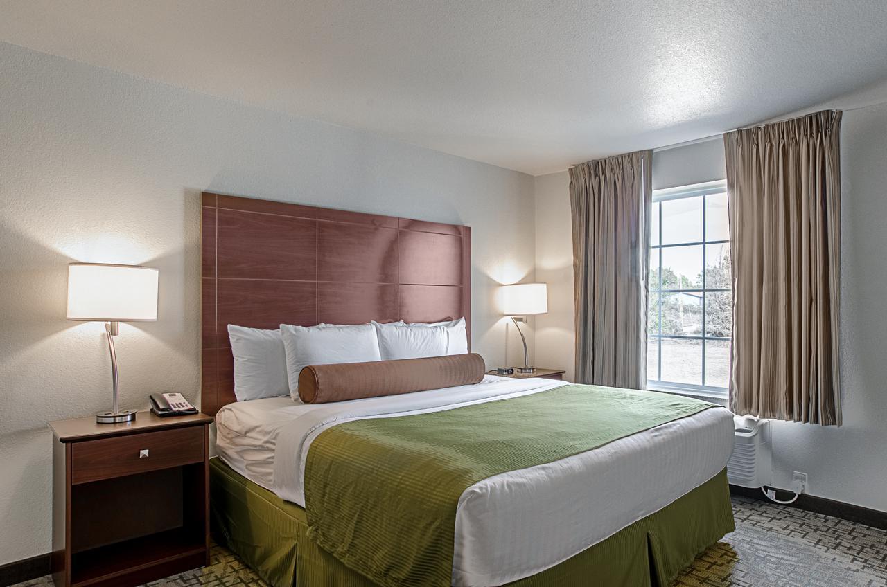 Cobblestone Inn & Suites - Guernesey Exterior foto