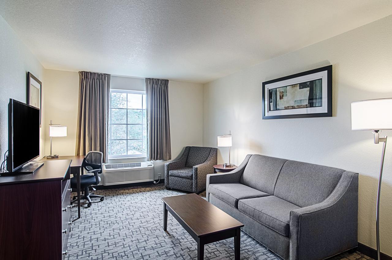 Cobblestone Inn & Suites - Guernesey Exterior foto